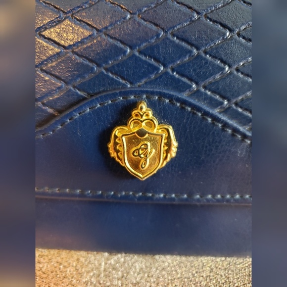 Blue Quilted Wallet Gold Hardware - Picture 2 of 7